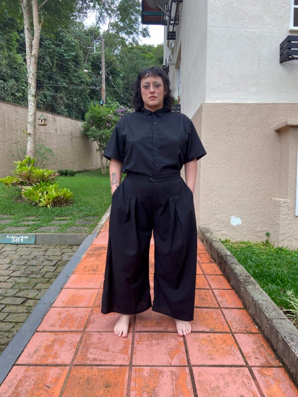 calça de alfaiataria em linho