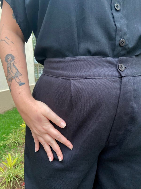 calça reta em brim - Imagem 4